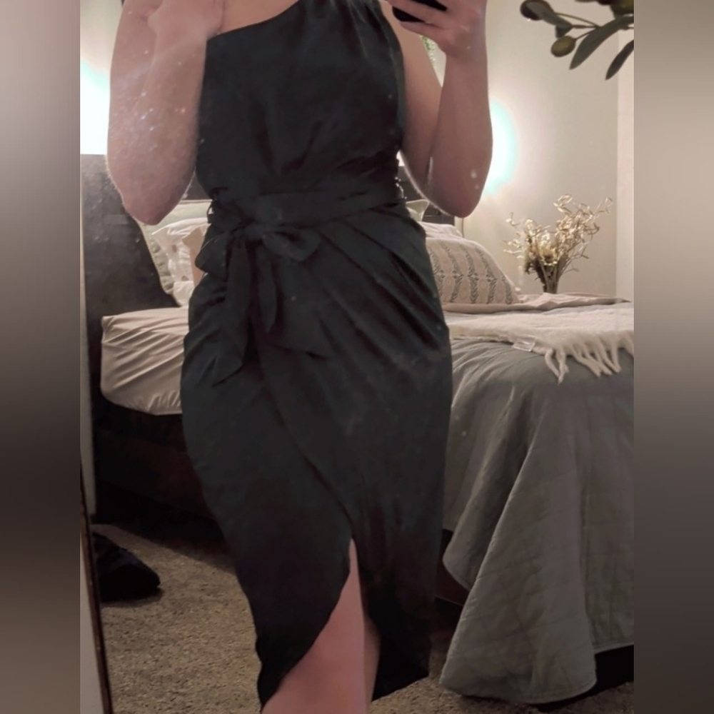 Elegant Emerald Green Wrap Dress